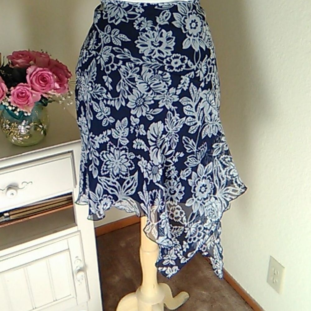 Lucy Pereda Handkerchief Hem Skirt